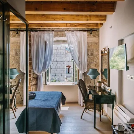 Guest house Allure Of